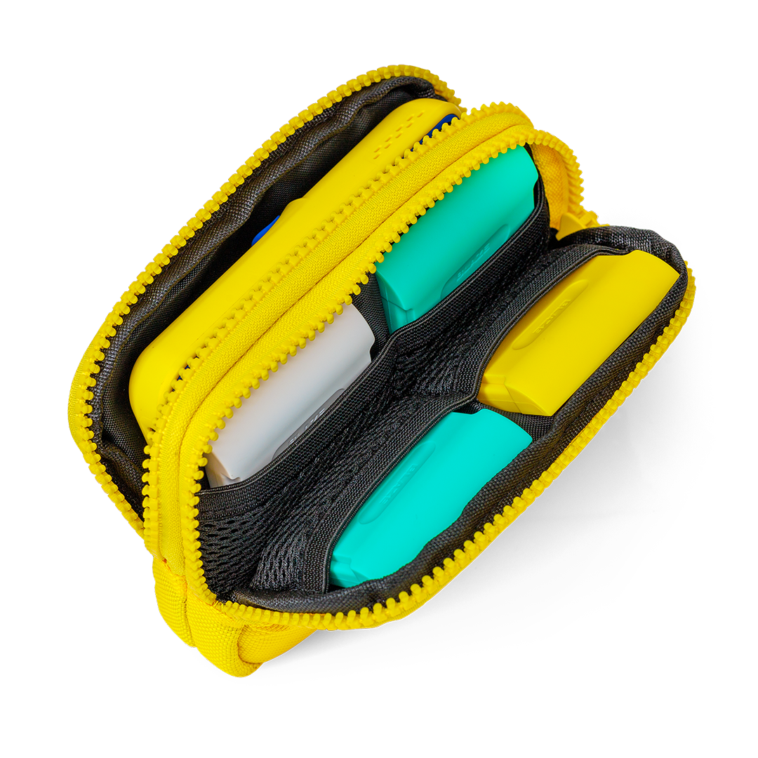 HyperMegaTech! Capcom Super Pocket Case Bundle