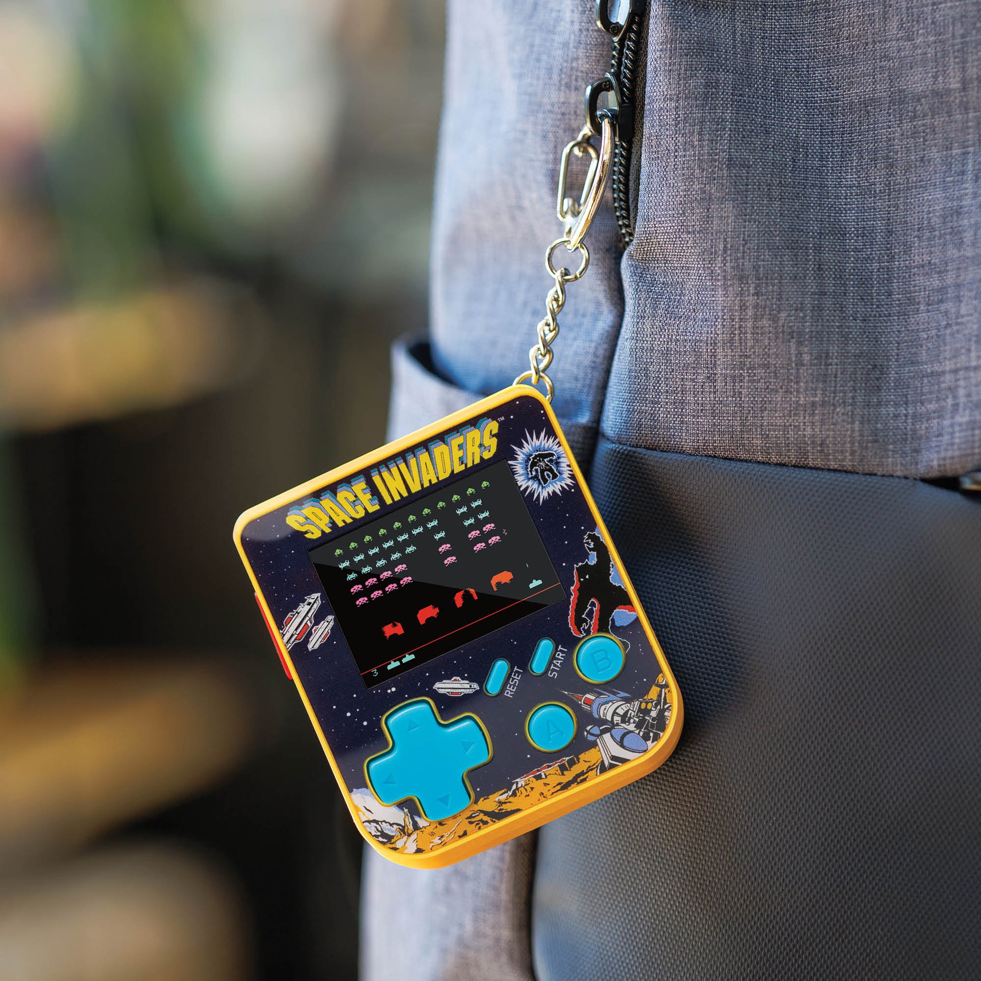 Super Micro Space Invaders Keychain Gamer